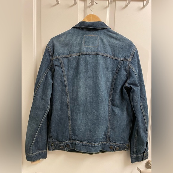 Levi's Indigo Denim Jacket - Picture 2 of 14